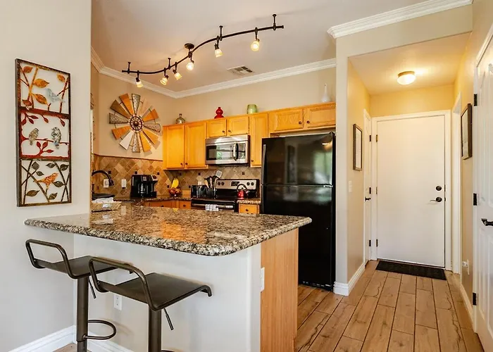 Amazing 3 Bed 2 And Half Bath Sleeps 8 2 Car Garage Holiday home Gilbert